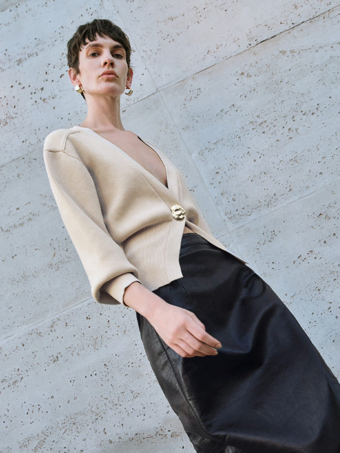 Velmora™ Cardigan –  Timeless elegance and ultimate comfort