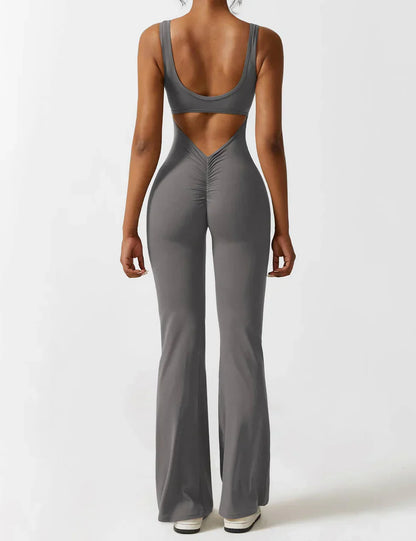 VedaFit™ – Jumpsuit with flared fit & modeling effect!